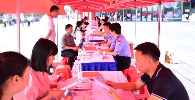 推动信访法治观念深入人心 湖南各地深入开展信访法治集中宣传活动